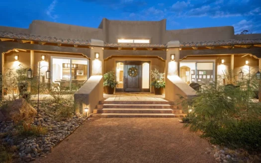 Income-Producing Luxury Estate for Sale in Anthony, NM