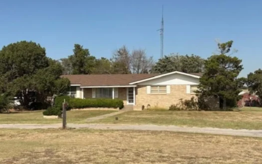 Country Home For Sale In Mangum, Oklahoma