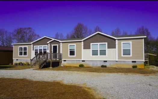 Meticulously, Gorgeous home with Mountain Views 1 acre Lot