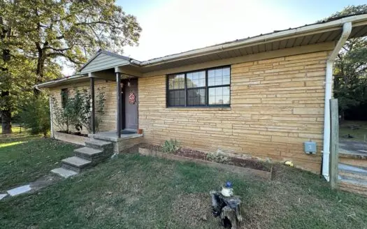 Home For Sale on Fairview Road in Searcy, Arkansas