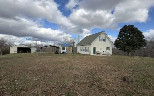 Country Home for Sale in Lewis County, Tennessee