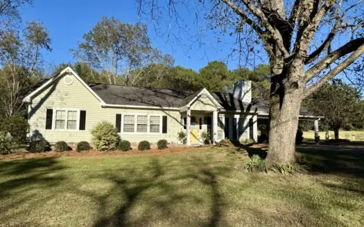 Country Home for sale Daleville, Alabama