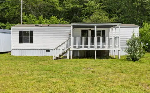 Country Home for Sale in Lewis County, Tennessee