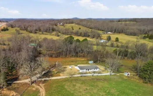 Remodeled Ranch Style Home in Howell County Missouri for Sale