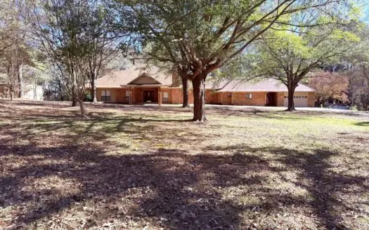 East Texas Homestead 3/3/2 Brick + Large Shop & 6.47 Wooded Acres