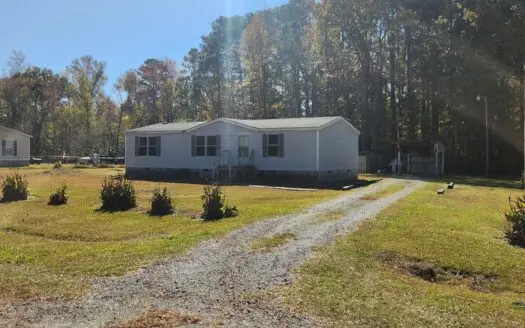 Renovation-Ready 3BR Home in Washington, NC