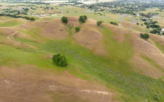 Luxury Country Property 6.8 Acres Gated Ready to Build