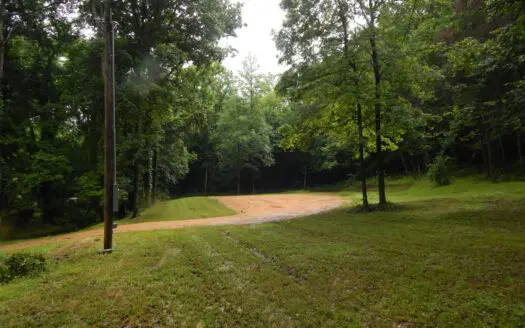 321 Ian Dr., Clifton, TN – 5 Acres of Private, Wooded Land!