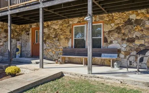 Country Home for Sale in Lewis County, Tennessee