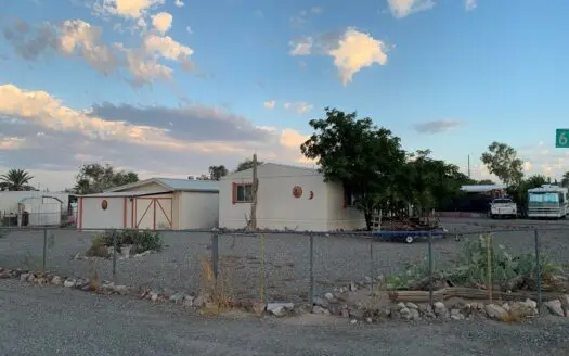 Furnished 2 Bedroom on fenced lot in Salome, AZ