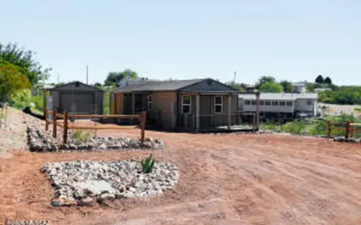 Beautiful new 2 bedroom site built home in Tombstone, Arizona.