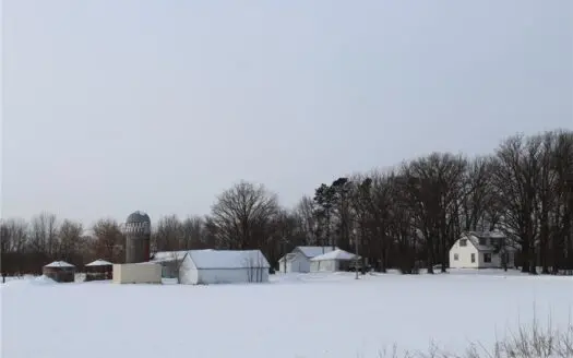 Milaca MN Hobby Farm on 40 Acres with Farmhouse