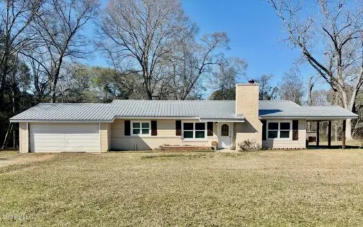 Brick Home on 5.7 Acres in North Pike School District