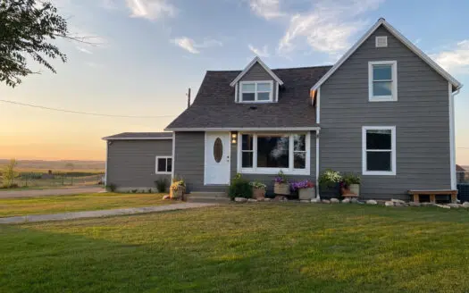 Remodeled Farmhouse | 2.8 Acres | Green Acres, Malta, Montana