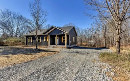 Country Home for Sale in Lewis County, Tennesee