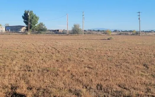 Half Acre Estate Lot for Sale in Moriarty New Mexico