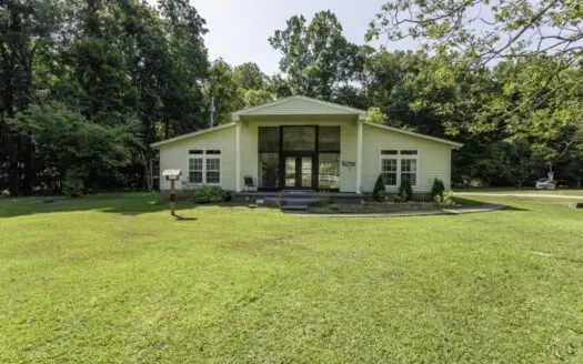 Country Home For Sale In Hardy AR Near Spring River