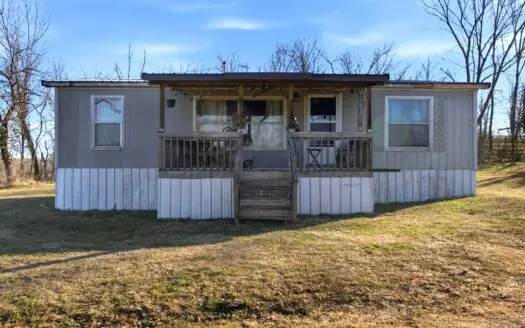 Ozarks Home on 4.5 Acres Near Norfork Lake Access