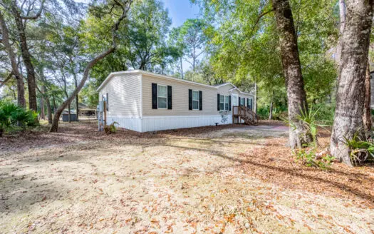 Upgraded Living Near the Suwannee, Like-New Home, Prime Location