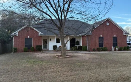 Maud Texas Brick Home with Shop For Sale