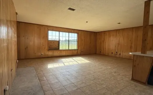 Home for sale in Kinston, Alabama 4 bedrooms/2 bath