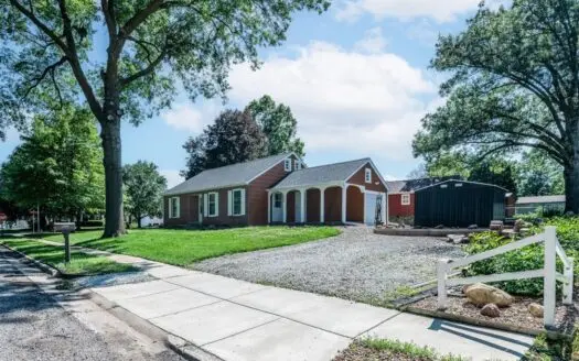 Cozy County Home for Sale in Harlan, Iowa