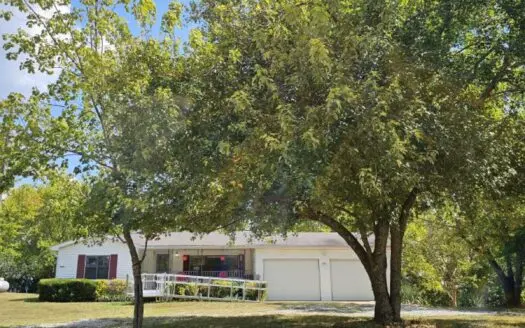 Affordable Country Home in the Ozarks – $170,000