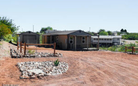 Beautiful new 2 bedroom site built home in Tombstone, Arizona.