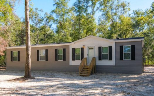 Brand New Manufactured Home on 4 Acres in O’Brien, FL