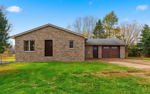 3 Bedroom Country Home on 20 Acres For Sale in Ogilvie MN