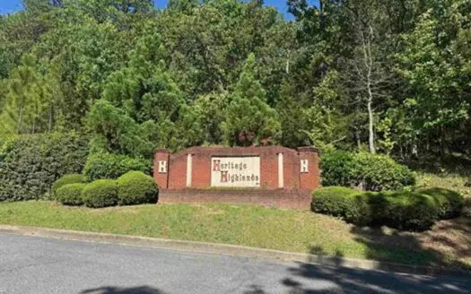 LOT/LAND In the hills of Jacksonville.
