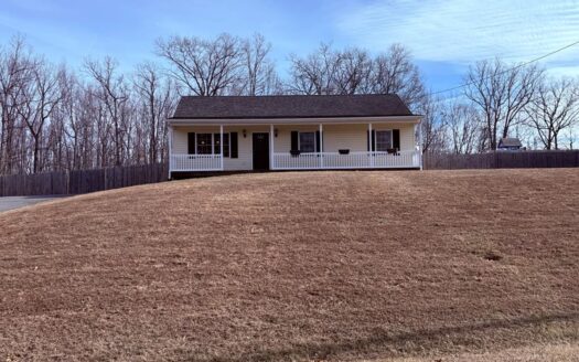 Main-Level Living Near Lynchburg & Amherst, VA