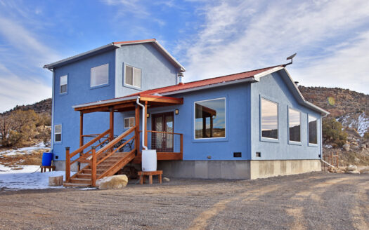 Country Home Near Powderhorn Ski Resort For Sale in CO