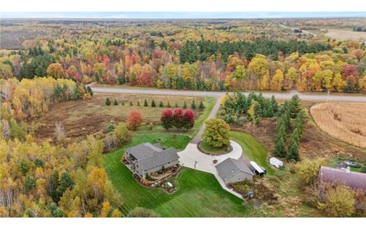 4 Bedroom Home on 35 Acres For Sale in Pine City, Minnesota