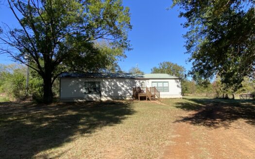 Country Home For Sale In Winnona, Texas