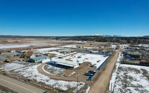 Spacious, clean property close to World class Mountain Biking