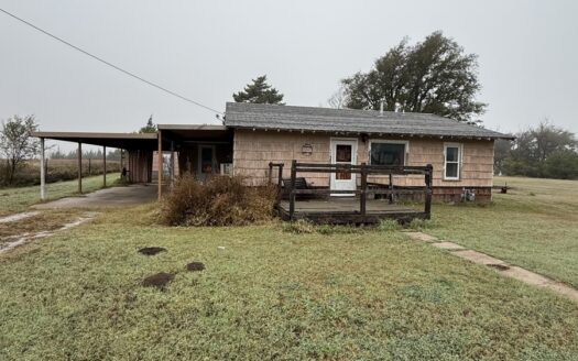 Home For Sale in Coldwater, Kansas