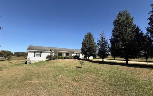 Country Home with acreage near Hot Springs, AR