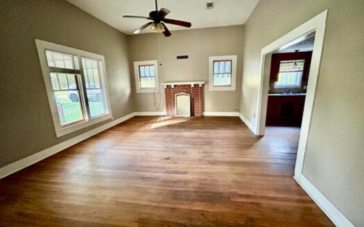 Historic Country Home For Sale on 2 Acres Silver Creek, MS