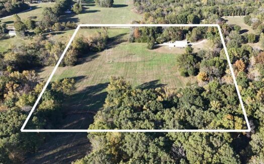 25 acres with Home for Sale in Cedar County, Missouri