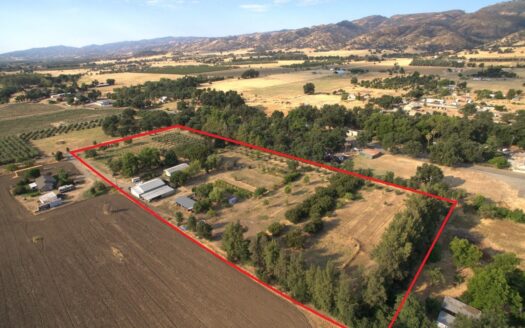 Country Properties in Guinda, California for Sale