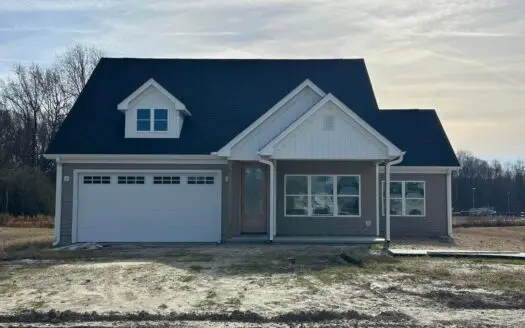 Home For Sale In Elizabeth City, North Carolina