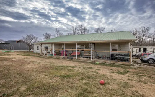 Country Home For Sale In Anderson Missouri