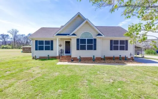 Country Home for Sale in Marshall County, Tennessee