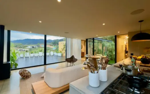 Country House for Sale in Medellín, Antioquia Colombia