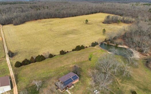 Beautiful Secluded South Central Missouri Ozarks Ranch