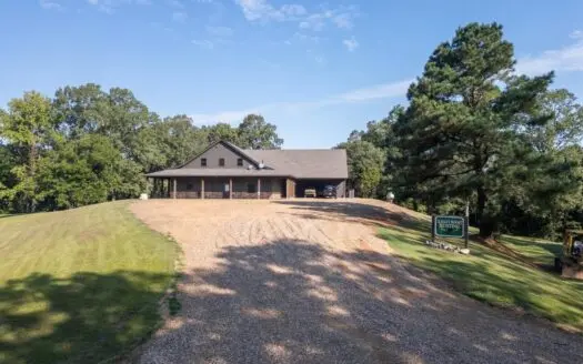 Turkey Roost Lodge in Wilkinson County, Mississippi
