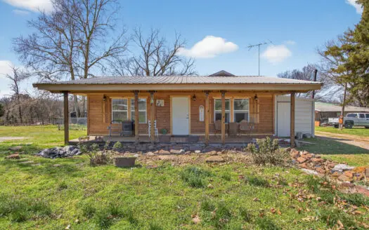 Claremore, Oklahoma Country Home For Sale