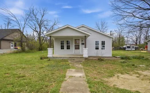 Country Home for Sale in Lewis County, Tennessee