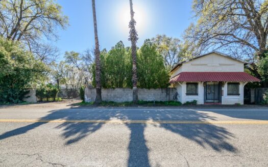 Capay Valley, Guinda, CA Home on C-2 Zoning for Sale